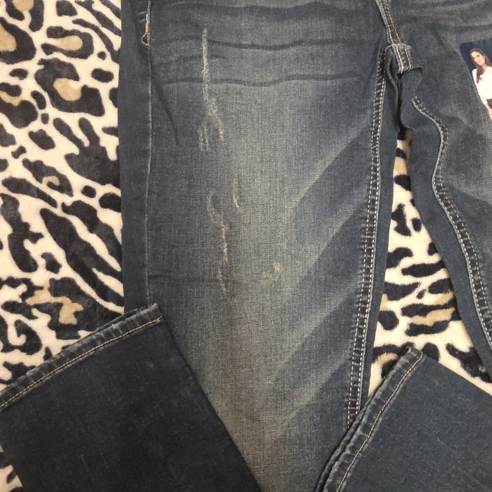 Jordache Soft Touch Mid Rise Skinny Jeans - Dark Blue NWT - Picture 3 of 6
